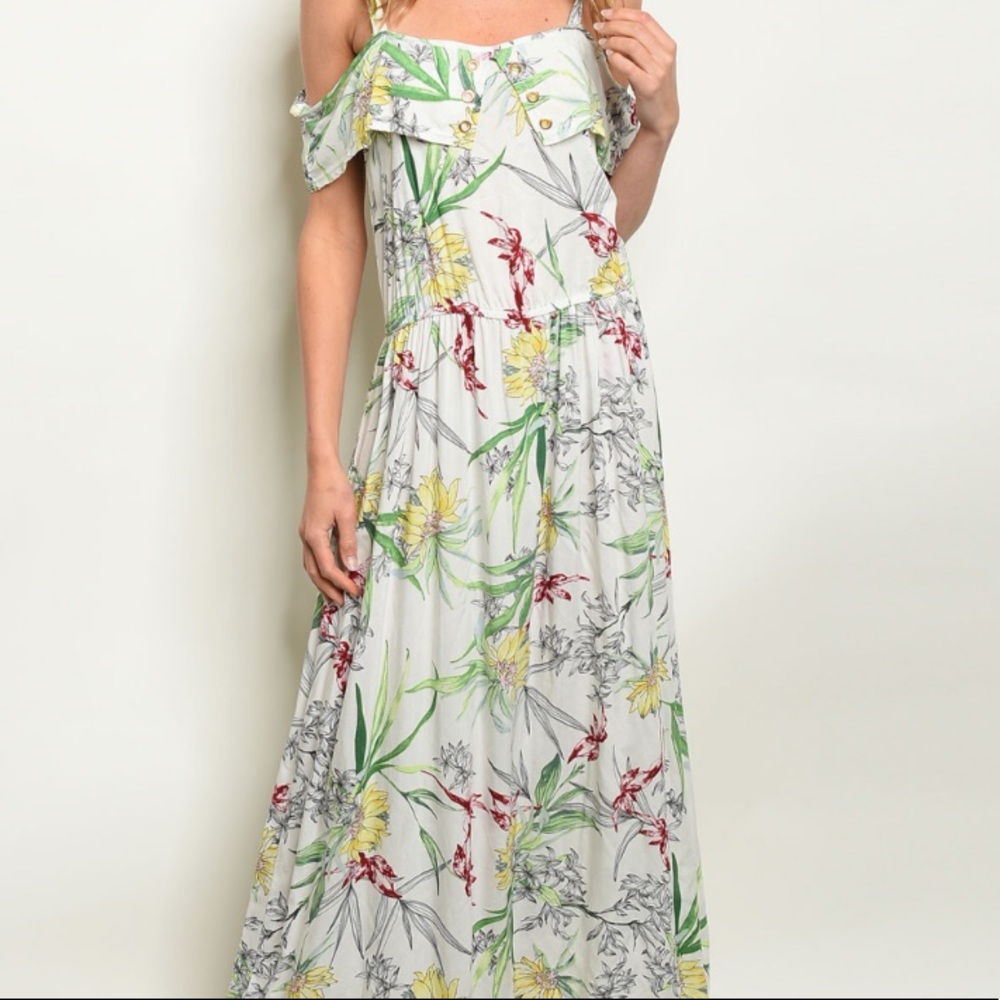 😍GREEN IVORY FLORAL MAXI - DRESS 😍 - Picture 2 of 3